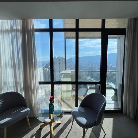 Hotel Sky Station Tbilisi Buitenkant foto