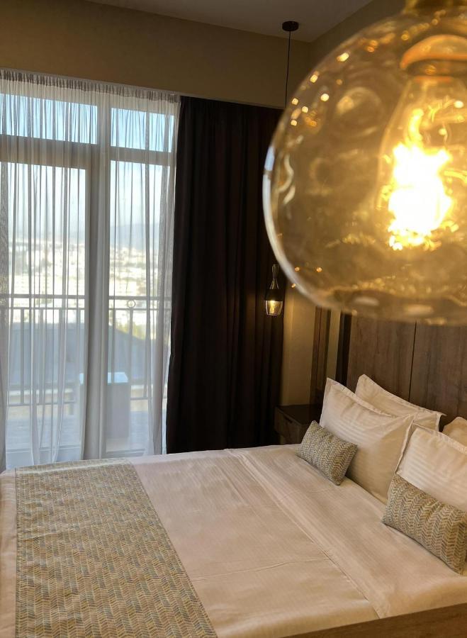 Hotel Sky Station Tbilisi Buitenkant foto