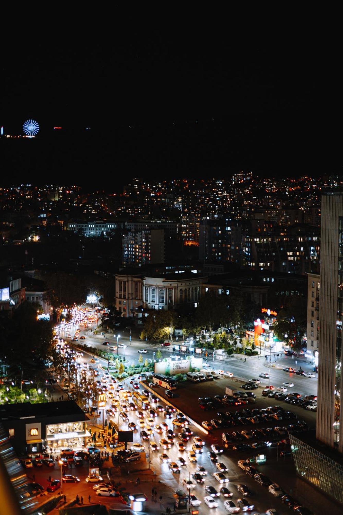 Hotel Sky Station Tbilisi Buitenkant foto