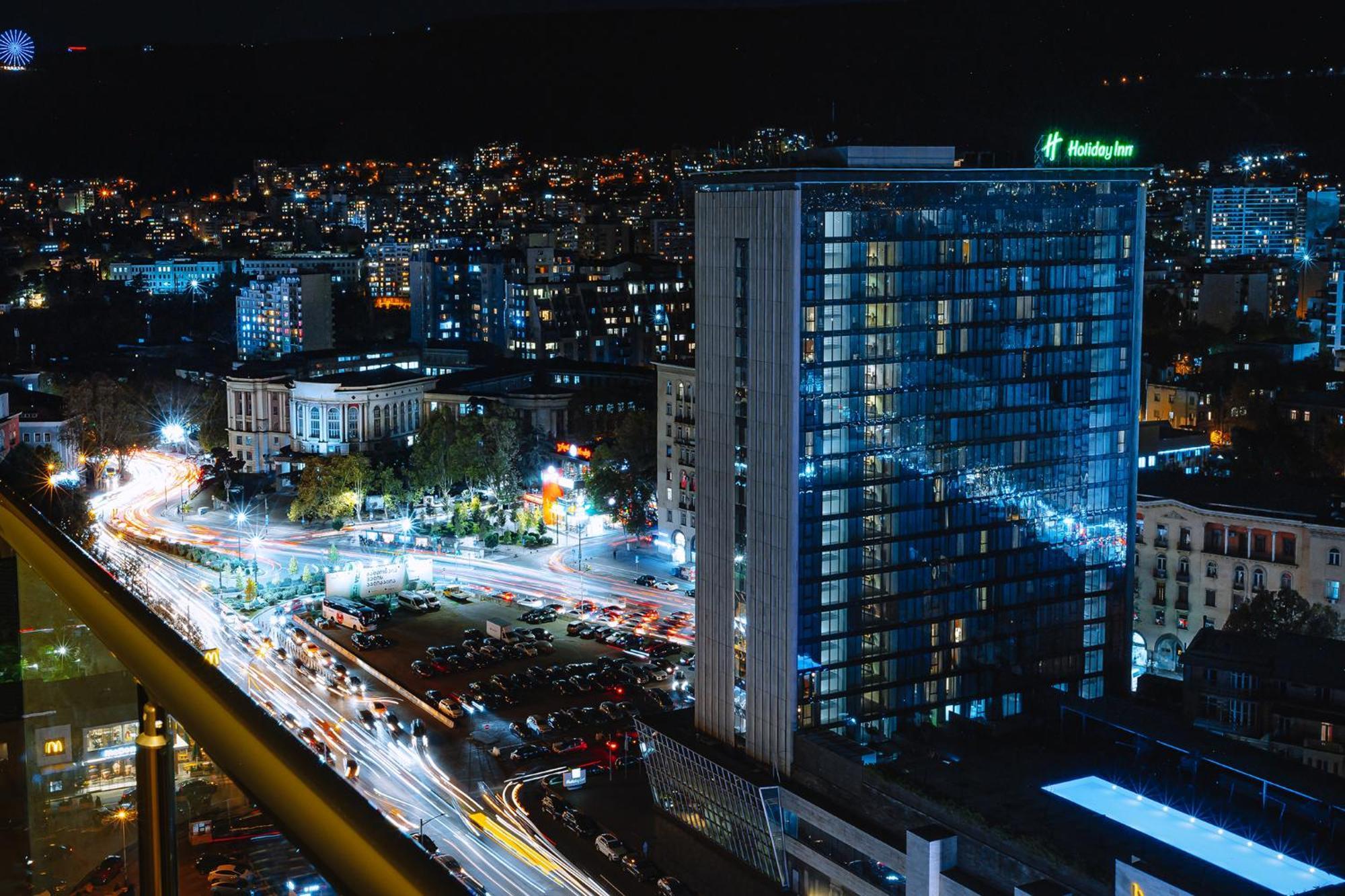 Hotel Sky Station Tbilisi Buitenkant foto